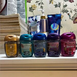 Bath & Body Works (10) Disney Hand Soap 1-OZ Sanitizers
